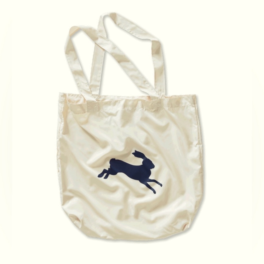 Ivory Tracksmith packable tote with meter magazine